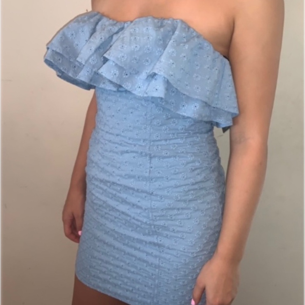Forever 21 Women Eyelet Ruffle Strapless Mini Dress (Size: L)